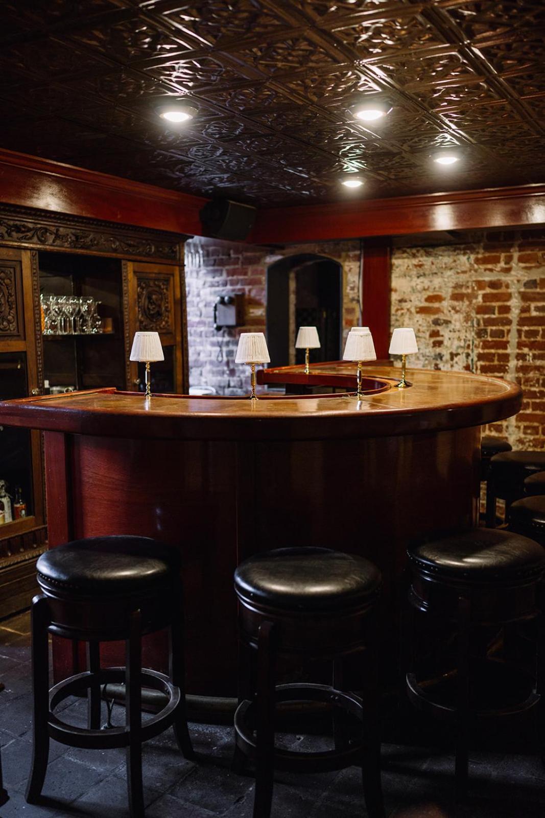 Ironclad Inn And Bourbon Room Fredericksburg Esterno foto